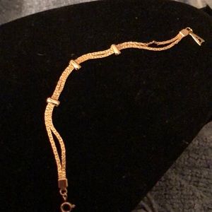 Carolina herrera gold tone bracelet 6”